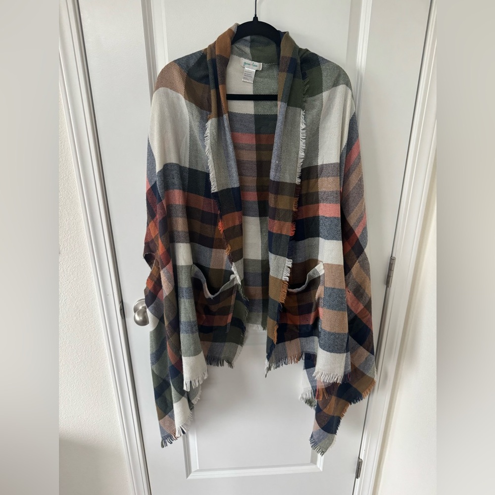 G&L Pocket Poncho